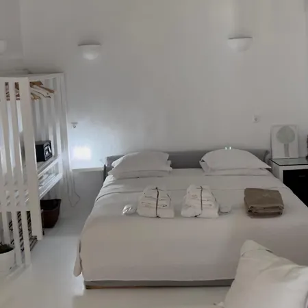 Sao Smallport Paros Apartamento *